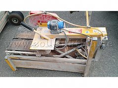 Schneidetisch für Betonsteine