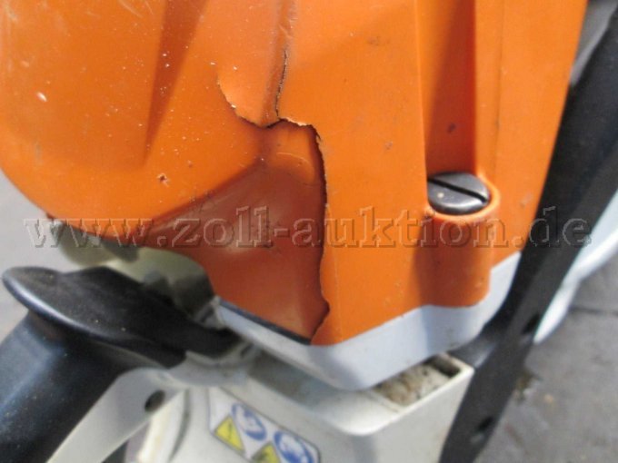 MS 400 C - Gehäusedeckel gebrochen