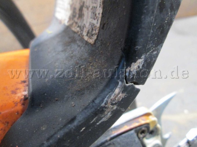 MS 400 C- gebrochener Handschutz