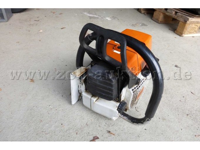 Stihl 046 Motorkettensäge / Frontansicht