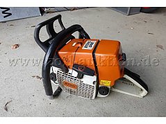 Stihl 046 Motorkettensäge /  Seitenansicht
