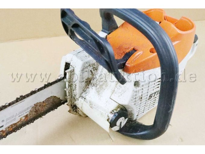 Kettensäge Detailansicht vorne links