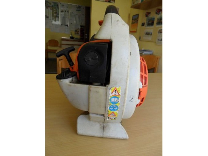 1 Stihl Benzin-Laubbläser BG 86 Blasgerät – foto 5 – kavel bij Zoll-Auktion, Tirschenreuth