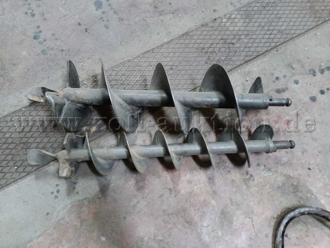 Stihl Erdbohrer 4308
2 Bohrer