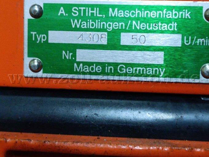 Stihl Erdbohrer 4308 
Typenschild