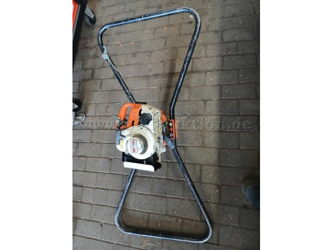 1 Stihl Erdbohrer BT 308 Typ 4308 – kavel bij Zoll-Auktion, Bad Zwischenahn
