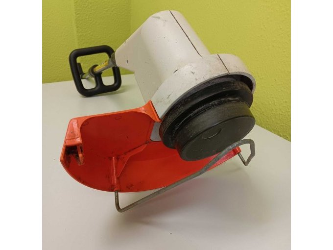 1 Stihl FE35 elektrische grastrimmer + 1x LUX-TOOLS droogbouwschuurmachine TBS-600 – foto 2 – kavel bij Zoll-Auktion, Lutherstadt Eisleben