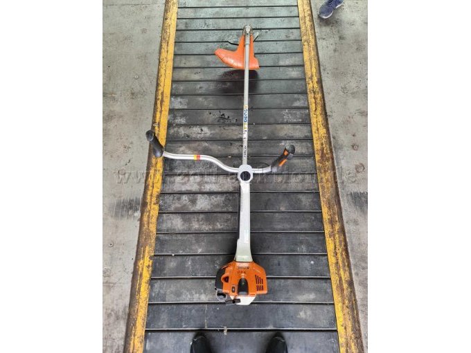 1 Stihl bosmaaier FS 460 C – foto 4 – kavel bij Zoll-Auktion, Remscheid