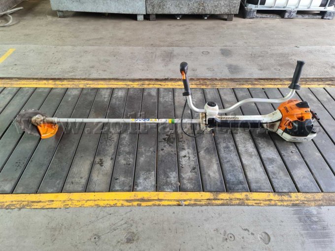 1 Stihl Freischneider FS 460 C – kavel bij Zoll-Auktion, Remscheid