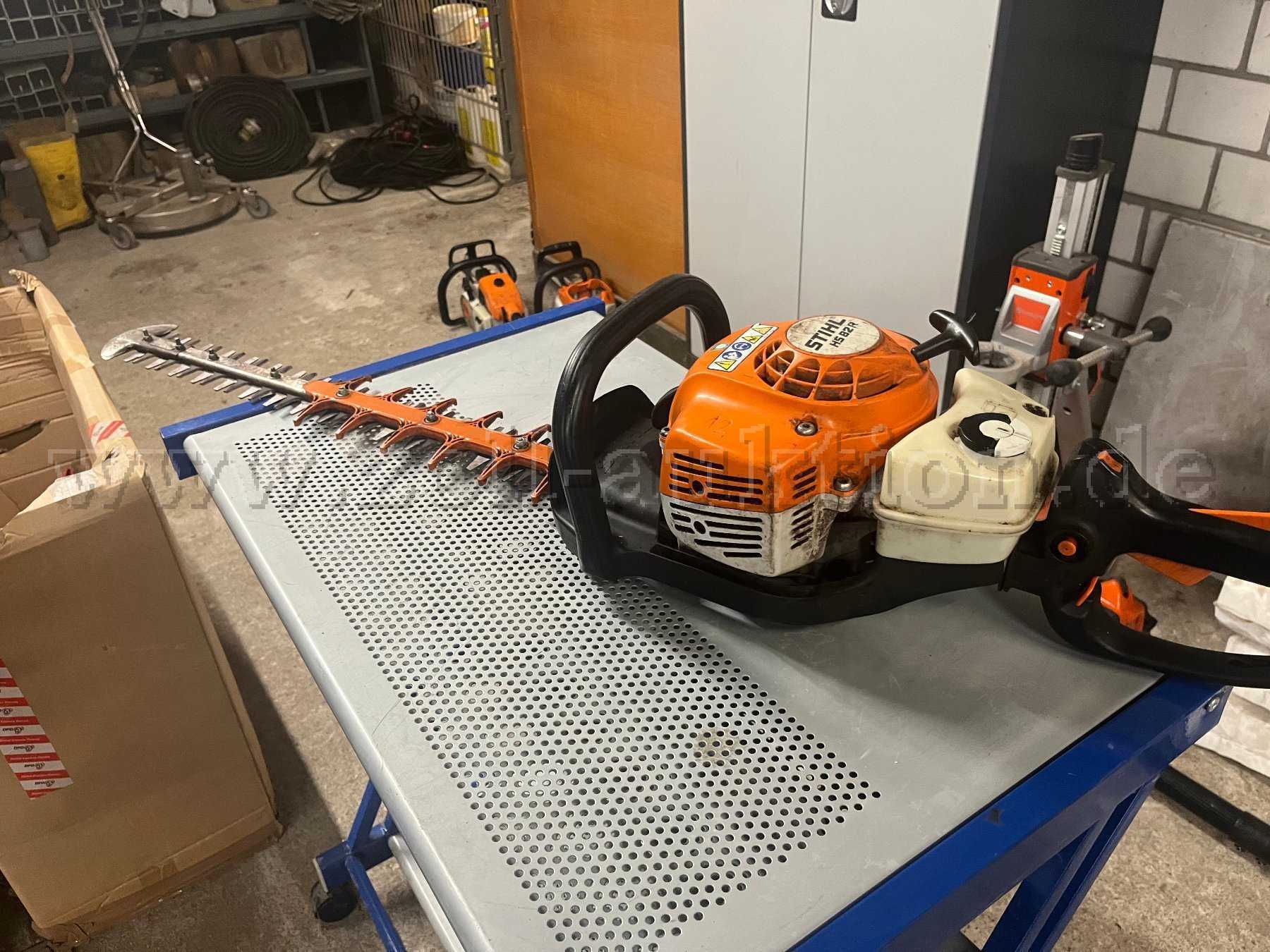 Linksseitig Gesamtansicht