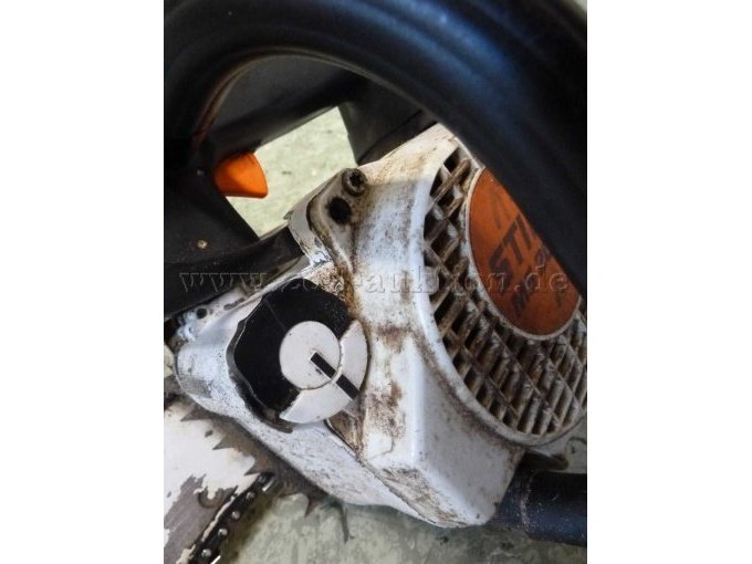 1 Stihl-kettingzaag MS 200 T – foto 9 – kavel bij Zoll-Auktion, Nürnberg