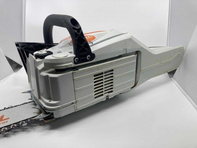 1 Stihl MSA 300c Akkukettensäge ohne Akku – foto 3 – kavel bij Zoll-Auktion, Eilenburg
