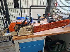 MS 880 rechts