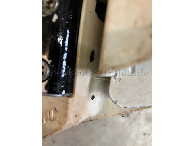 Motorsäge Stihl MS 241 C-M, Ansicht Tankgehäuse