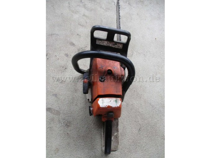 Motorsäge Stihl MS 260, von hinten