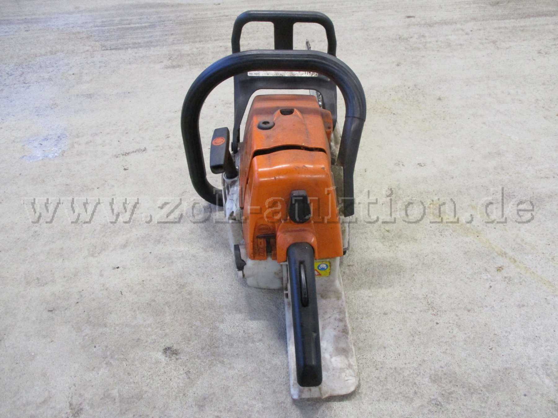 Motorsäge Stihl MS 260, von hinten