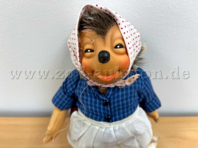 Stoff-Figur von Steiff "Micki", mit Knopf und Etikett, Gesicht mit Koptuch