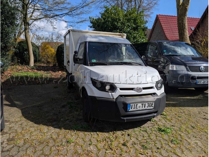 Außenansicht schräg frontal