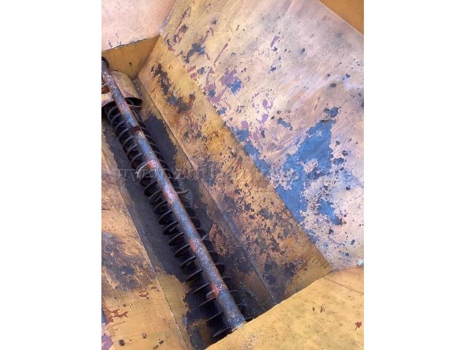 Innenansicht Streubehälter