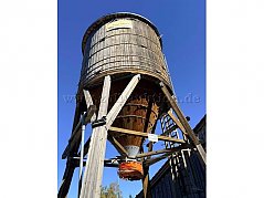 Bild 01 - Ansicht Silo (Die im Hintergrund befindliche Halle ist kein Bestandteil der Auktion)