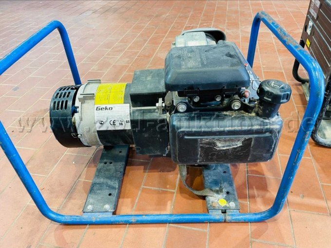 1 Honda GC 160-stroomaggregaat met Geko 2500E 2,5 kW + Honda EMS 30 3,0 kW – foto 2 – kavel bij Zoll-Auktion, Speyer