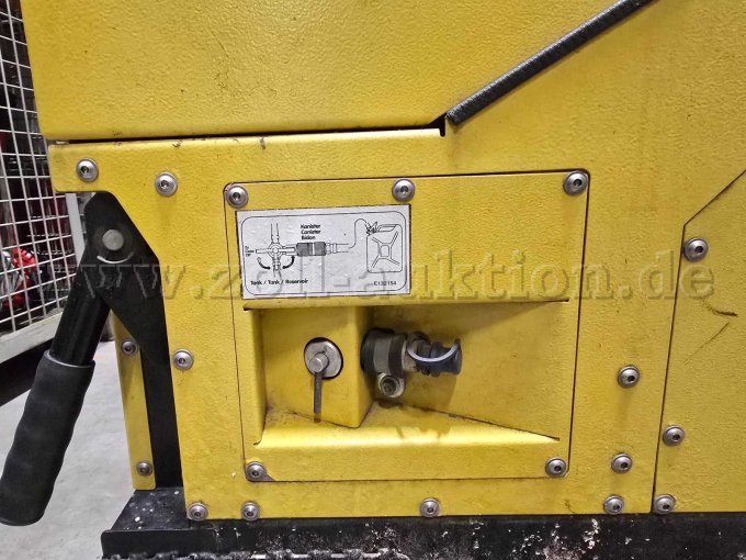 Ansicht von hinten mit Anschluss für Fremdeinspeisung