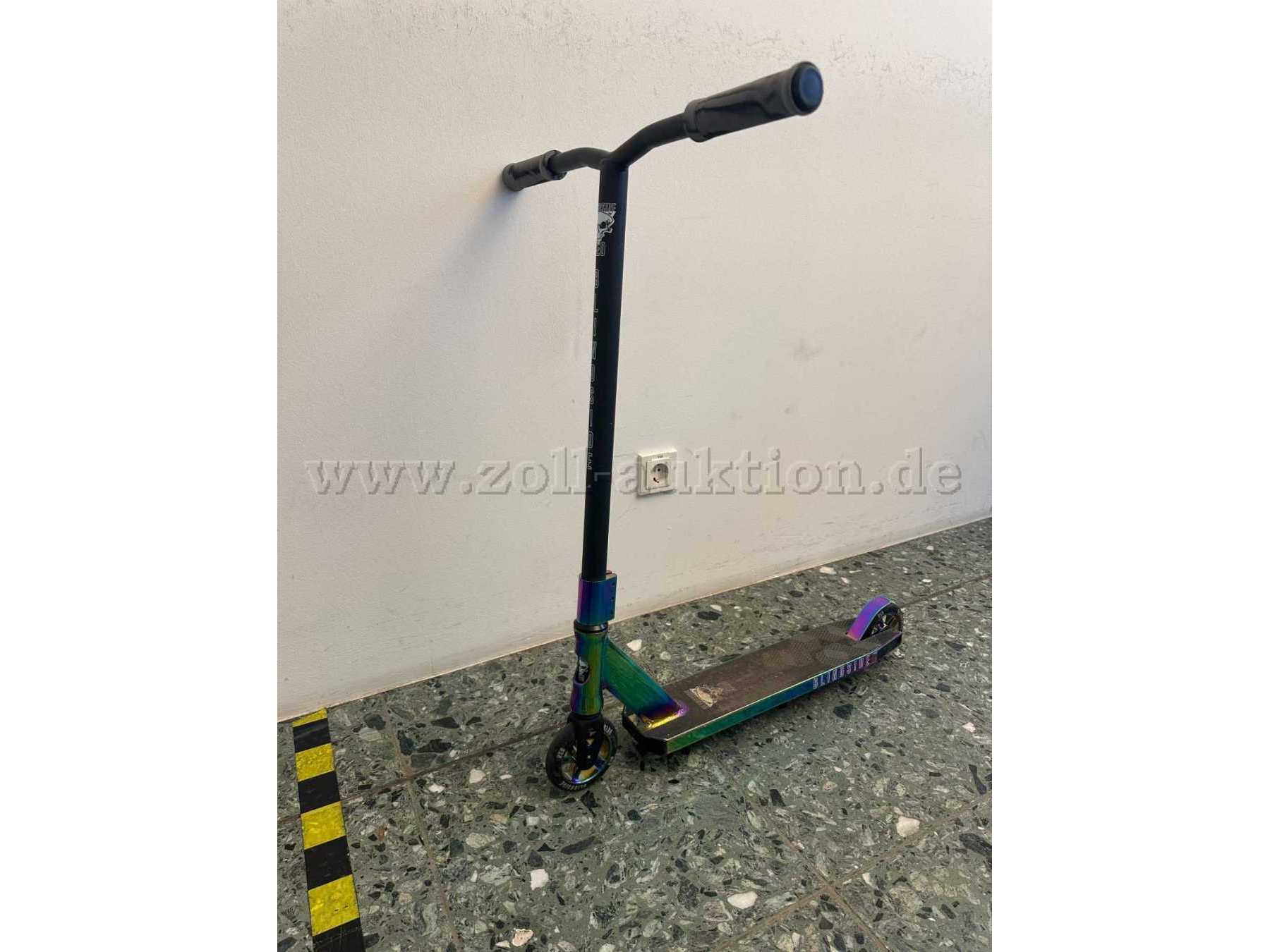 Stunt-Scooter Blindside