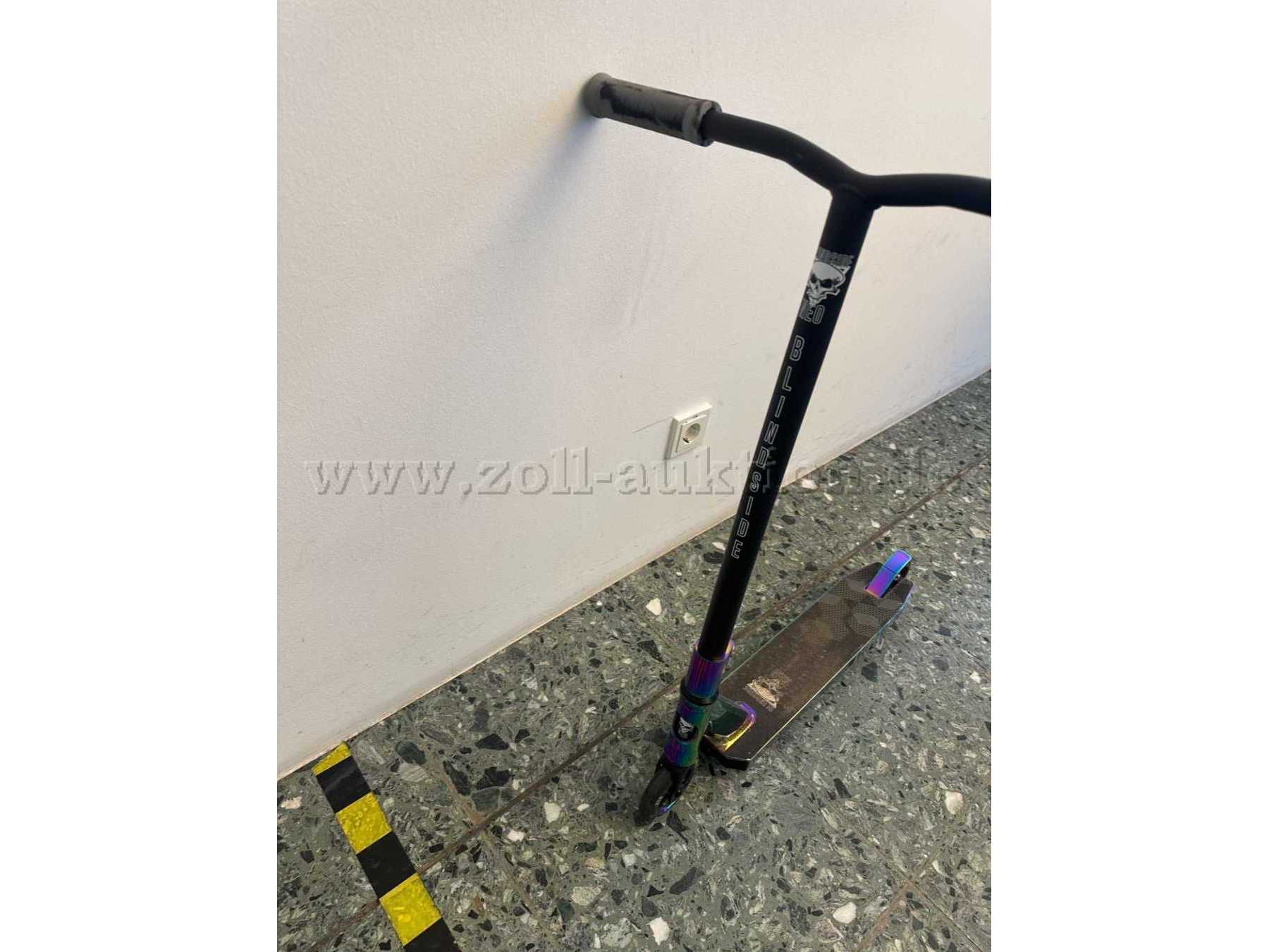 Stunt-Scooter Blindside