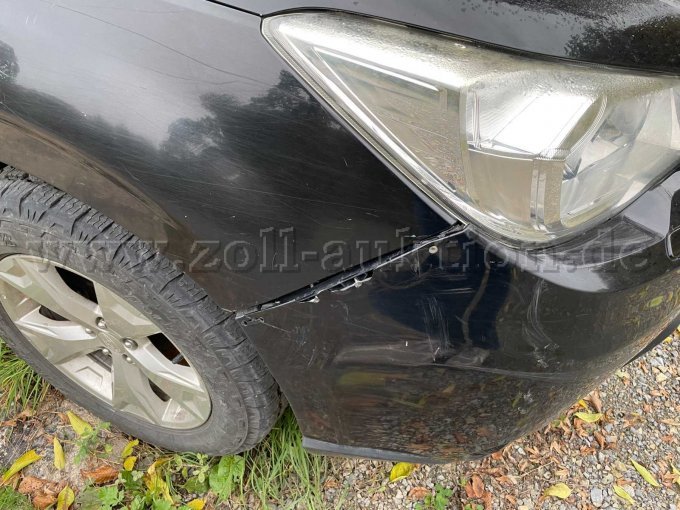 Frontschürze Beifahrerseite Befestigung
