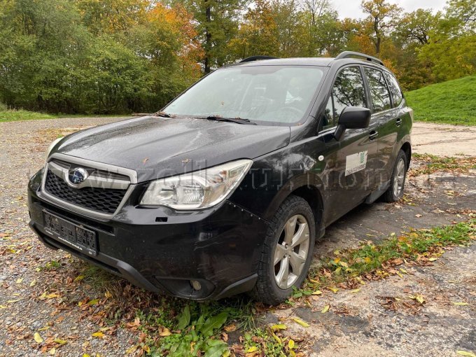Ansicht Fahrerseite vorne Ansicht Fahrerseite vorne