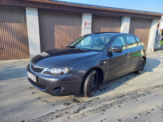 Ansicht vorne Fahrerseite