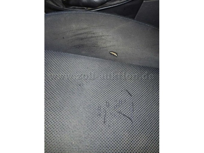 Beifahrerseite Sitz verschlissen