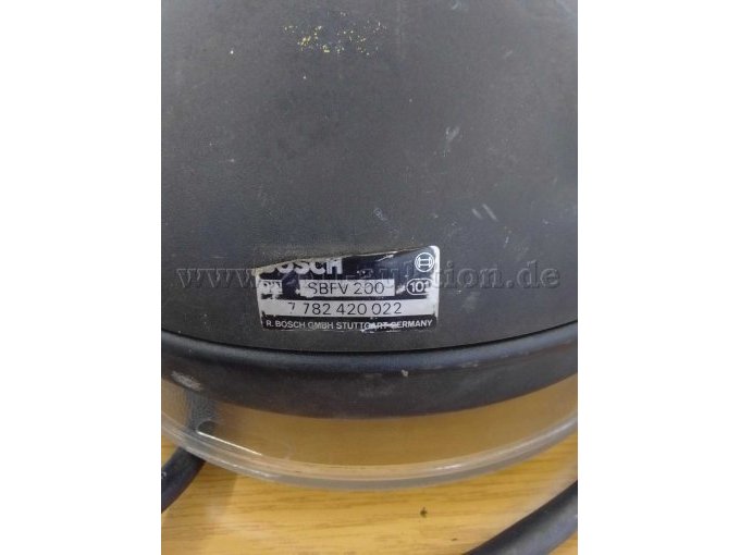 1 zoeklicht Bosch SBFV 200 / onderdelenhouder – foto 3 – kavel bij Zoll-Auktion, Ziesar