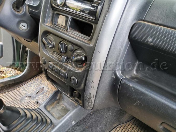 Zierleiste Mittelkonsole zerkratzt