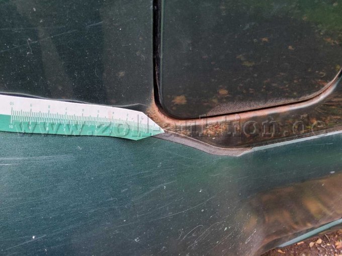 Korrosion Seitenwand hinten rechts Tankdeckel