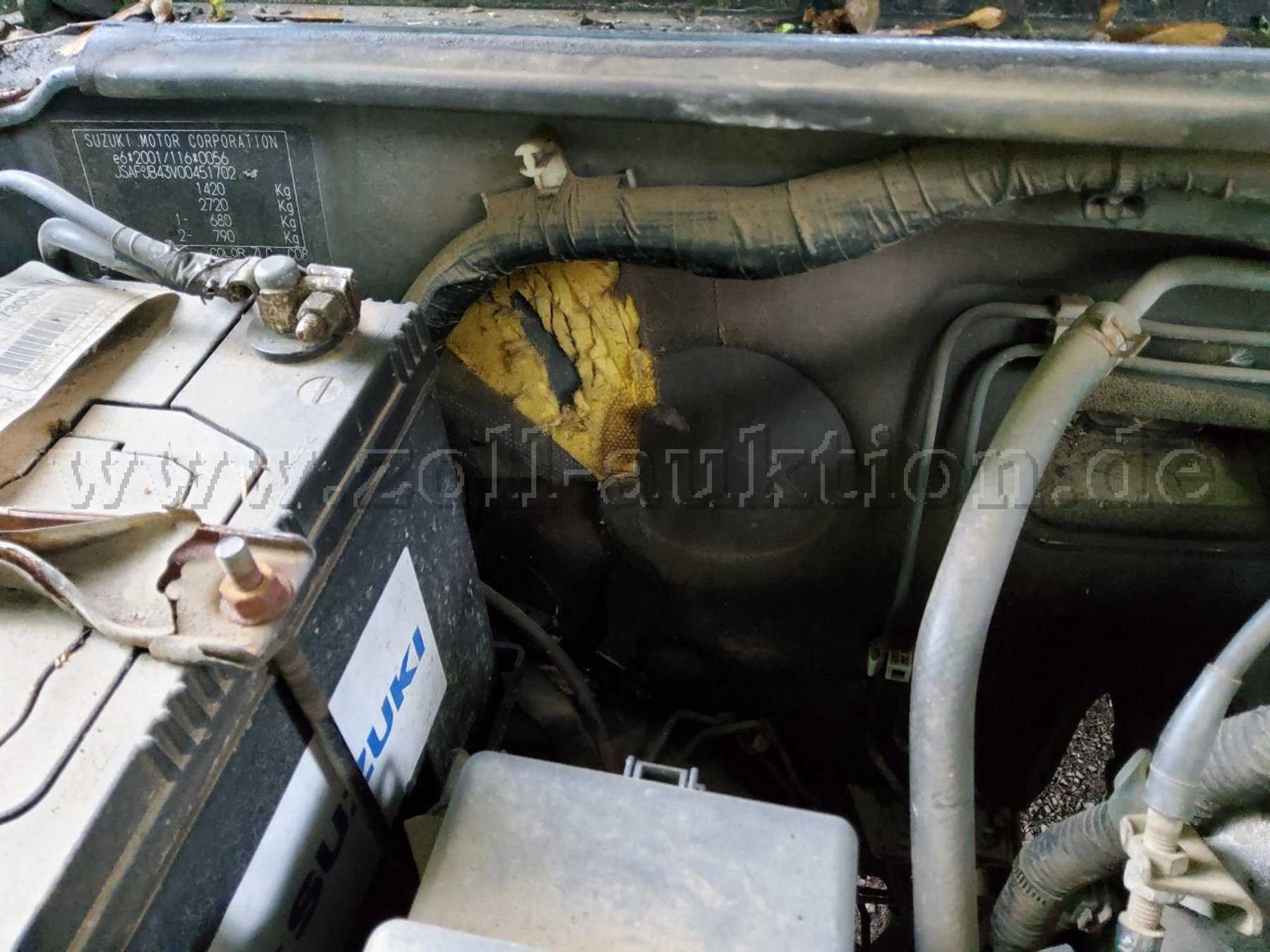 Dämmung Stirnwand beschädigt