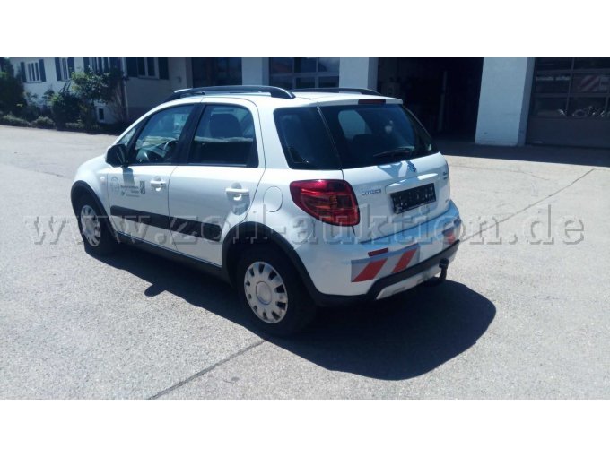 1 Suzuki Sx4 Classic 1.6 4x4 – foto 4 – kavel bij Zoll-Auktion, Sonthofen