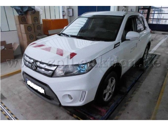 Fahrzeug vorne Fahrzeug vorne