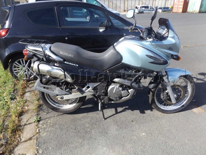1 Suzuki XF 650 – foto 4 – kavel bij Zoll-Auktion, Frankfurt am Main