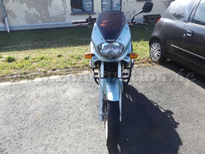 1 Suzuki XF 650 – foto 2 – kavel bij Zoll-Auktion, Frankfurt am Main
