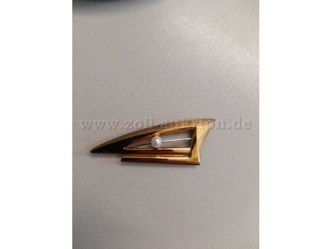 Goldene Haarspange mit weißer Perle