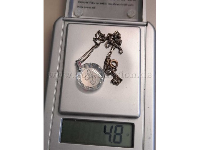 Kette (Hals, großen durchsichtigen Stein mit Muster)
