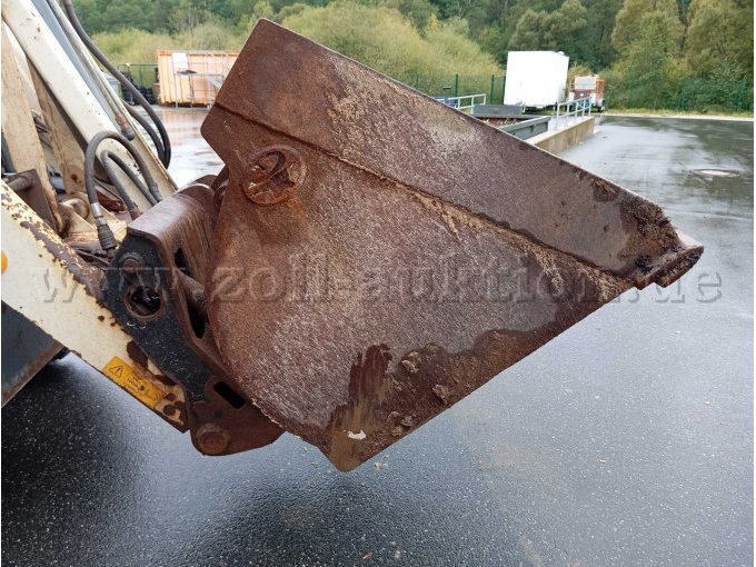 Laderschaufel seitlich