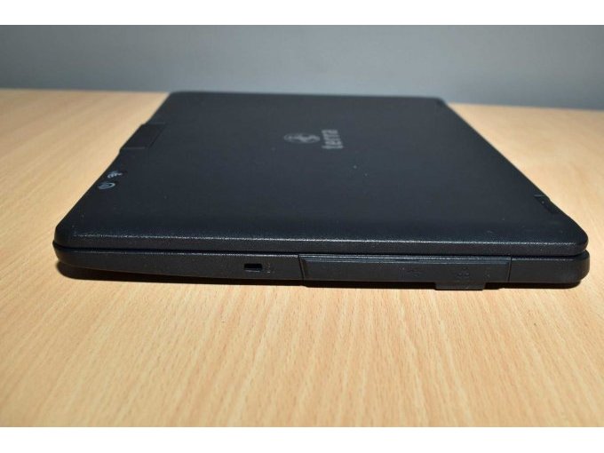 TERRA MOBILE 360-11V3 – 29.5 cm ( 11.6″ ) Multi-Touch
Ansicht von der Seite