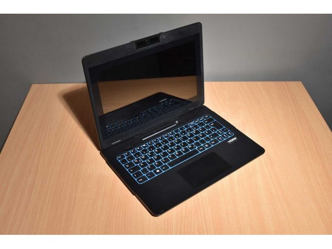 TERRA MOBILE 360-11V3 – 29.5 cm ( 11.6″ ) Multi-Touch
Ansicht geöffnet