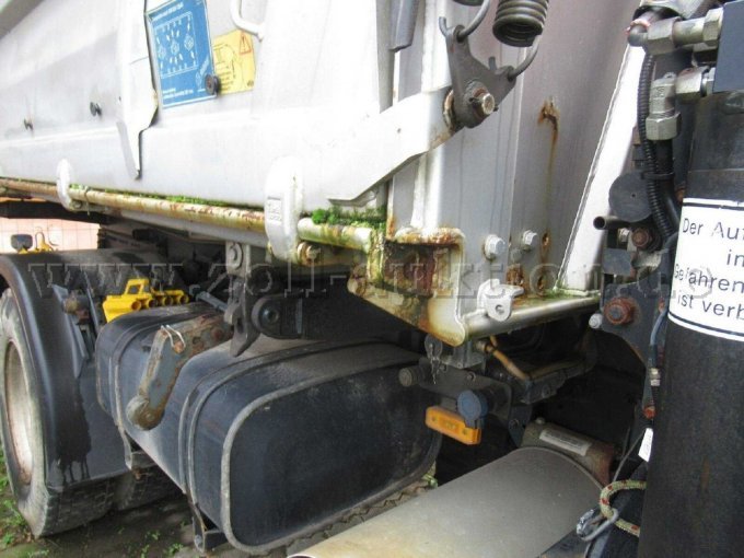 Bild 10 Korrosion an Rahmen, Aufbauten und Anbeuteilen, sowie Verstärkungen