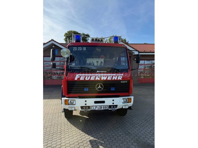 1 TLF 16/25 Mercedes-Benz Daimler-Chrysler 1124 AF mit Schlingmann Aufbau – foto 3 – kavel bij Zoll-Auktion, Saterland