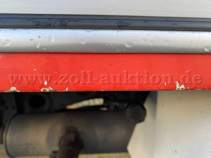 1 TLF 2000 (TLF 8/18) Daimler-Benz Unimog U 1300 L, opbouw van Schlingmann – foto 15 – kavel bij Zoll-Auktion, Versmold