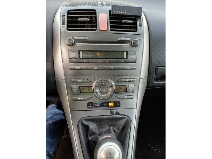 Toyota Auris - Mittelkonsole