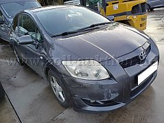 Toyota Auris - vorne rechts